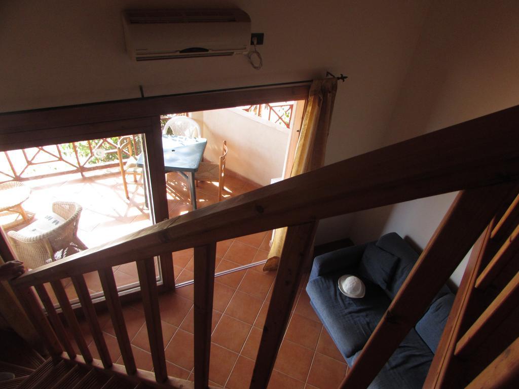 Private 1 Minute To The Pool & #74b #86 *