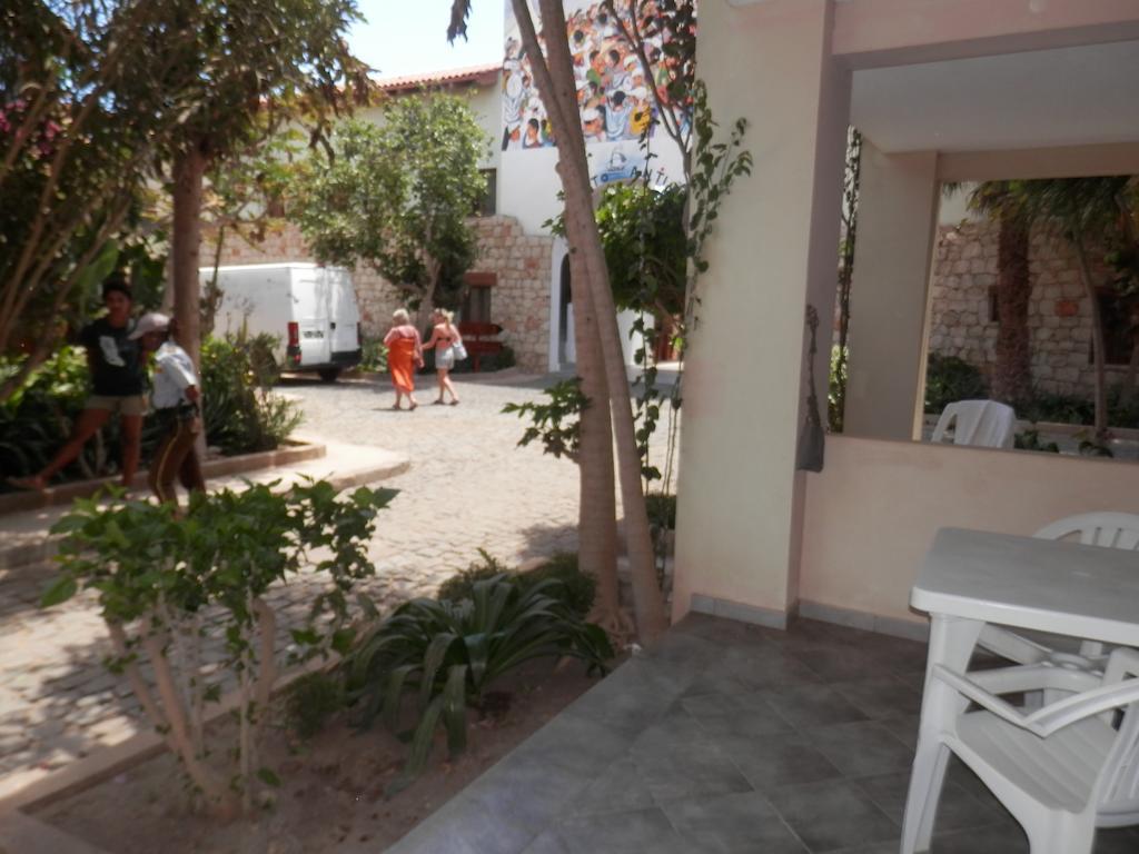 Private 1 Minute To The Pool & #74b #86